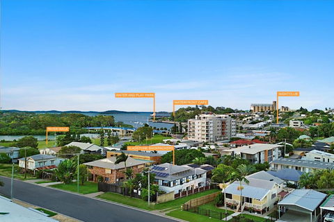 Gladstone Backpackers - Tourism Caloundra 0