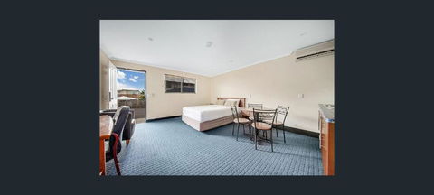 Gladstone Capricorn Apartments - Tourism Caloundra 4