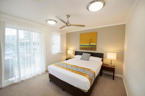 Gladstone City Central Apartment Hotel Official - Tourism Caloundra 4