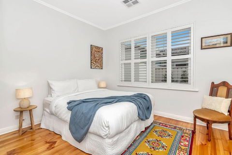 Gladstone Gardens - Family Comfort In North Brighton - Tourism Caloundra 1