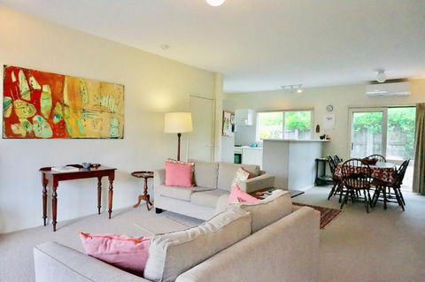 Glan Mor - Tourism Caloundra 3