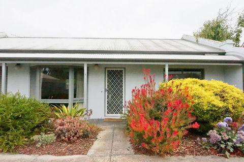 Glan Mor - Tourism Caloundra 0