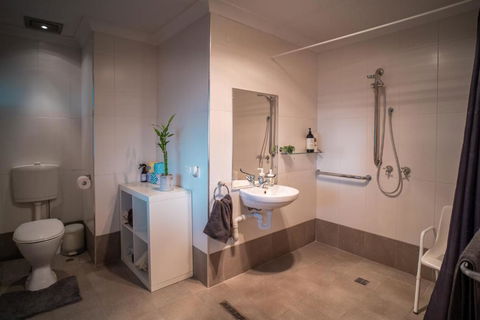 Glen Mervyn Lodge - Tourism Caloundra 4