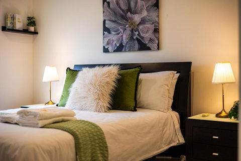 Glen Waverley 3BRM Vacation Home FreeParking Netflix - Tourism Caloundra 1