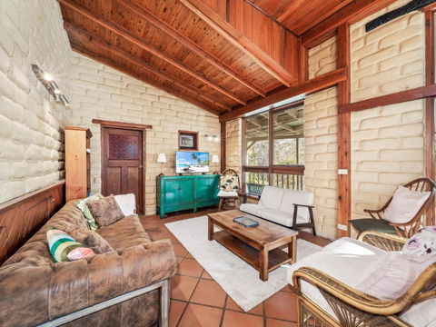 Glendene - Tourism Caloundra 3