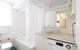 Glenelg Getaway - 2BR, Parking And Free Wine - thumb 4
