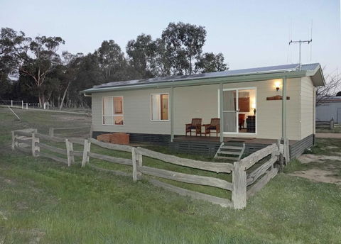 Glenview Alpaca Farm - Tourism Caloundra 0