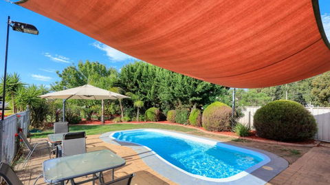 Glider City Motel Benalla - Tourism Caloundra 2