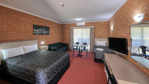 Glider City Motel Benalla - Tourism Caloundra 3