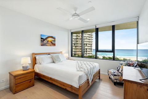Glorious Ocean Views 2-Bed Pool & Amenities - Tourism Caloundra 2