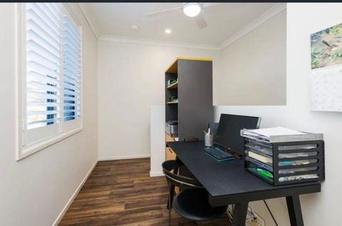 Glorious Stays By Moh - Tourism Caloundra 0