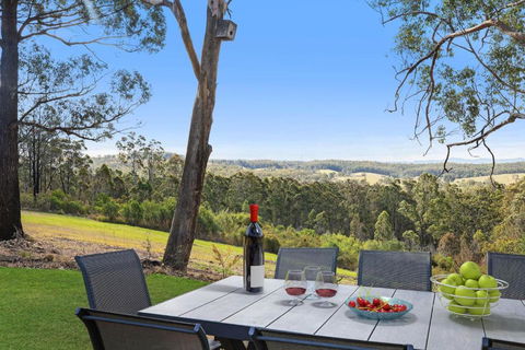 Godfrey Hill Rd 115 - Tourism Caloundra 4