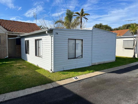 Goin Coastal - Tourism Caloundra 2