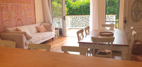 Gold Coast Family Retreat, Beach 1 And Half Kms, Shops, Full Home - Tourism Caloundra 1
