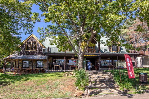 Gold Mine Guest House And Cafe - Tourism Caloundra 3