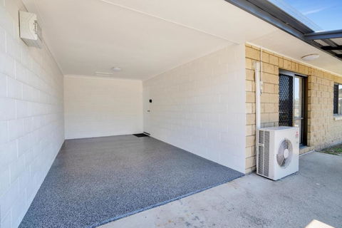 Gold Rush Apartments - Tourism Caloundra 1