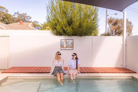 Golden Beach Family Home With Pool - Tourism Caloundra 0