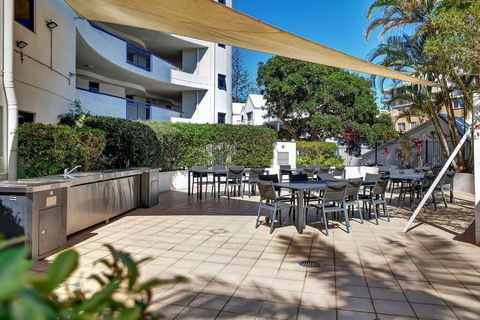 Golden Beach Oasis - Luxury Resort Living - Tourism Caloundra 1
