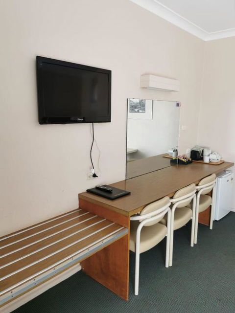 Garden Motor Inn - Tourism Caloundra 1