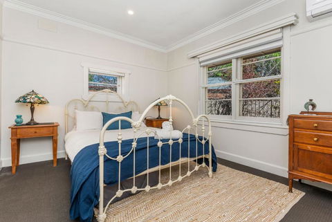 Golden Square Gold Class Guest House, Bendigo - Tourism Caloundra 1