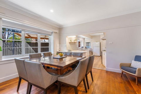 Golden Square Gold Class Guest House, Bendigo - Tourism Caloundra 4