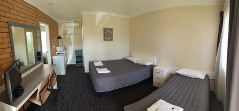 Goldfields Motel - Tourism Caloundra 1