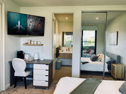 Golf Sandbelt Private Room With Ensuite Inc Breakfast - Tourism Caloundra 1