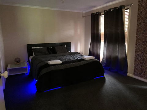 Golf View Charm - Tourism Caloundra 3