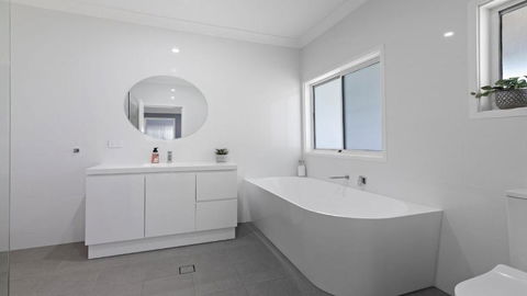 Golfers Paradise - Tourism Caloundra 4