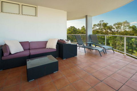 Golf Getaway Close To The Beach In Twin Waters - Tourism Caloundra 4