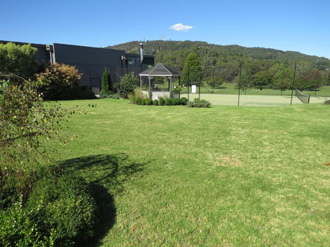 Golfview Lodge - Tourism Caloundra 3