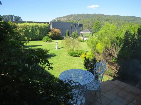 Golfview Lodge - Tourism Caloundra 1