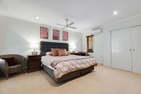 Goolwa River Retreat - Tourism Caloundra 1