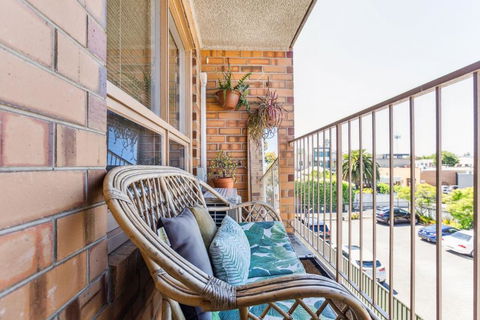 Gorgeous Gordon Street Getaway - Tourism Caloundra 4