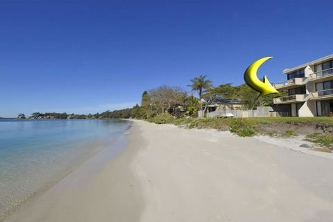 Gorgeous Harbourside - Tourism Caloundra 0