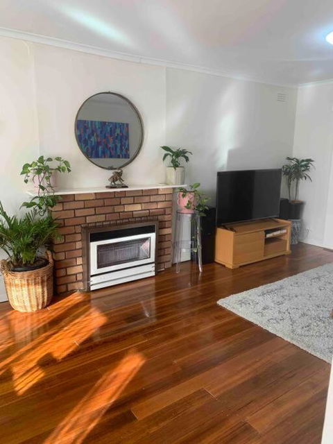 Glenroy Home Near Airport, City&shop - Tourism Caloundra 2