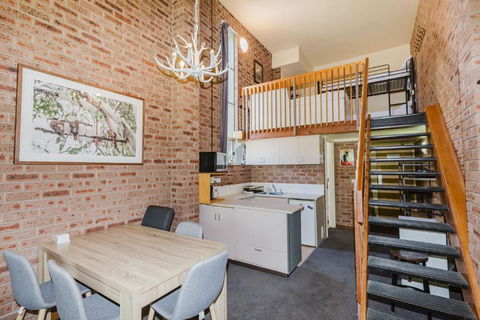 Gables 13 Of 2 Clyde Street - Tourism Caloundra 0