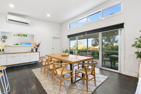 Getaway On Little - Tourism Caloundra 4