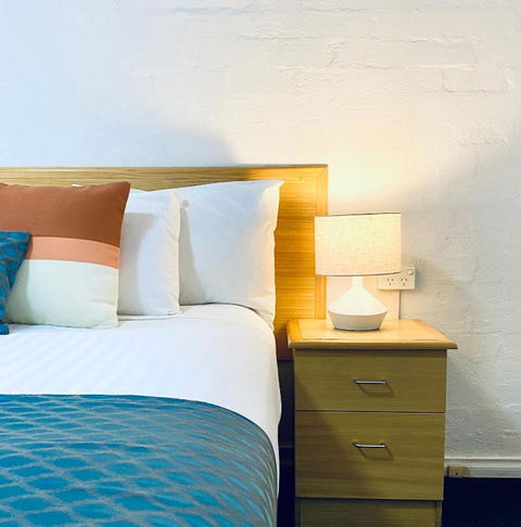 Grand Country Lodge Motel - Tourism Caloundra 1