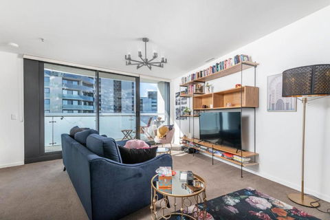 Gorgeous Views Gungahlin ACT - Tourism Caloundra 3
