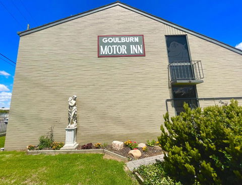 Goulburn Motor Inn - Tourism Caloundra 1