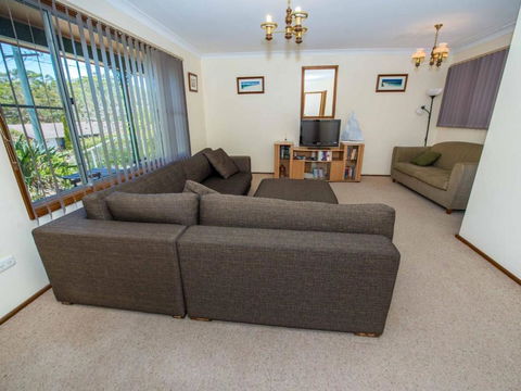 Government Rd 63 Shoal Bay - Tourism Caloundra 3