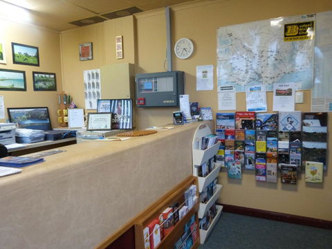 Grand Central Motel - Tourism Caloundra 4