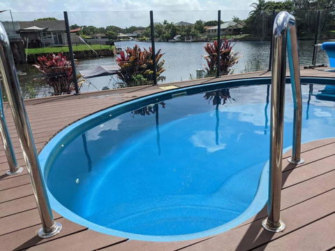 Grand Riviera Forster- Waterfront, Pool, Wharf - Tourism Caloundra 1