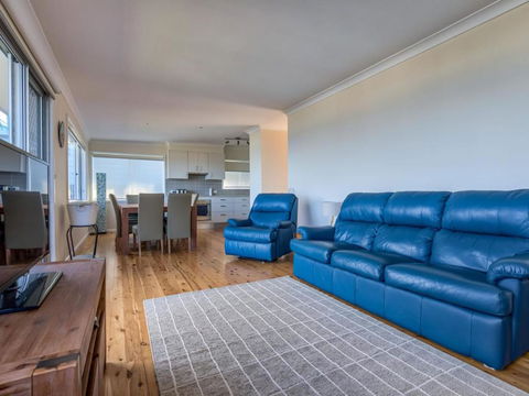 Grand View Gerroa - Tourism Caloundra 1