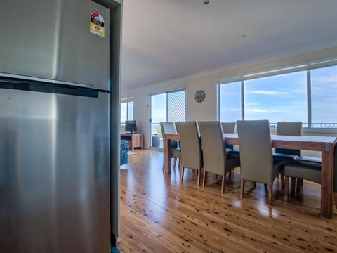 Grand View Gerroa - Tourism Caloundra 4