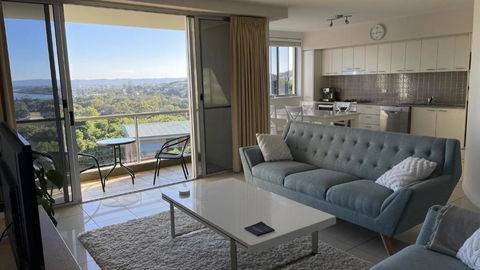 Grandview 307- Premium River And Ocean Views - Tourism Caloundra 3