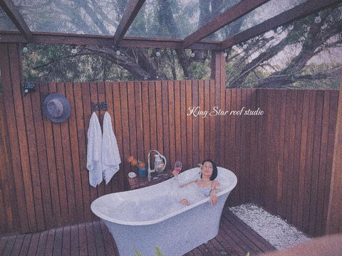 Grape Juice Retreat Rustic Romantic Gateway 5mins To Beaches & Town - Tourism Caloundra 0