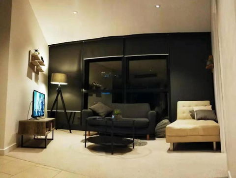 Great Deal! 2 Bedrooms In CBD - Tourism Caloundra 3