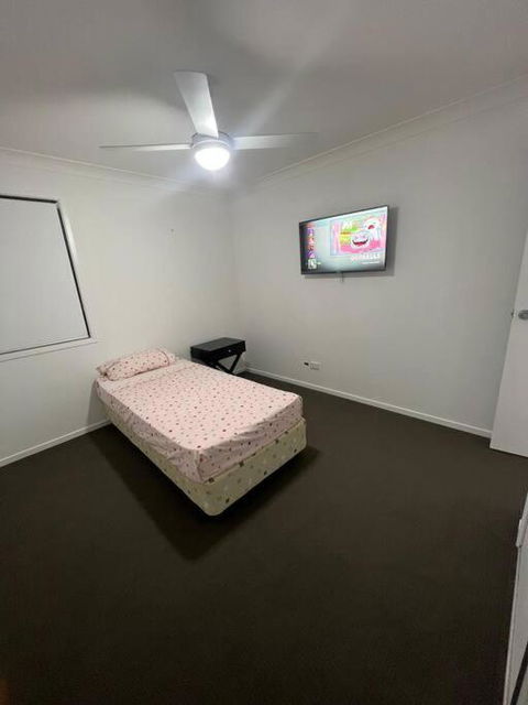 Great Entertaining Home - Tourism Caloundra 4